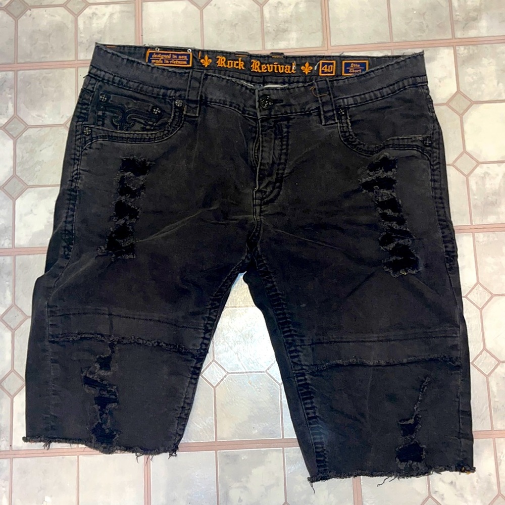ROCK REVIVAL BLACK JEAN SHORTS